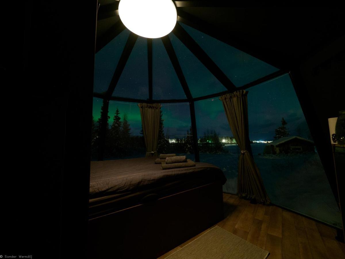 Aurora River Camp Glass Igloos & Cabins Кіруна Екстер'єр фото
